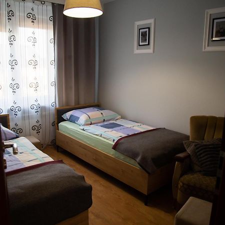 Apartament Rynek 10 Ostrowiec Swietokrzyski Bagian luar foto
