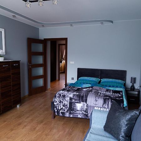 Apartament Rynek 10 Ostrowiec Swietokrzyski Bagian luar foto