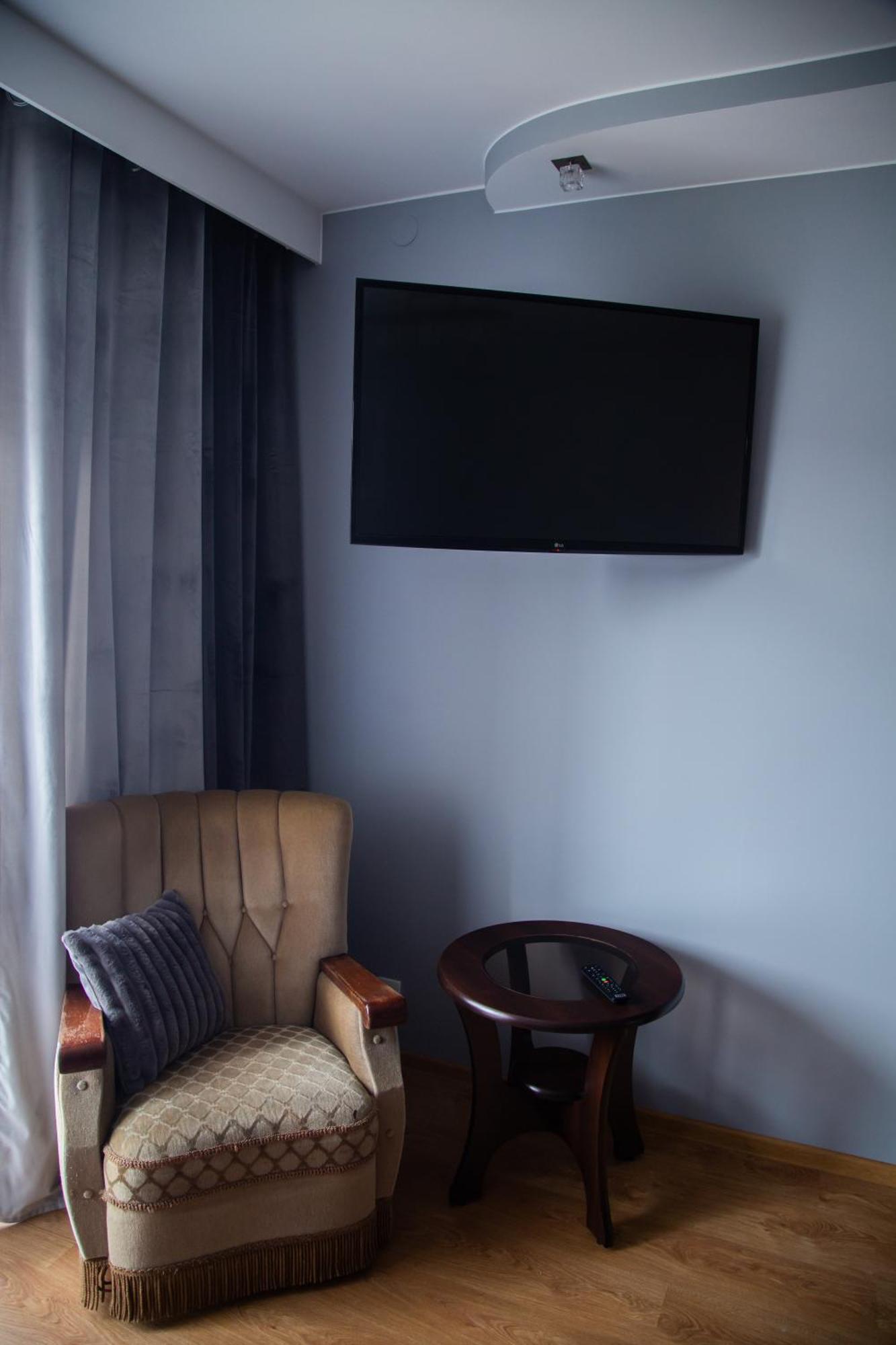 Apartament Rynek 10 Ostrowiec Swietokrzyski Bagian luar foto