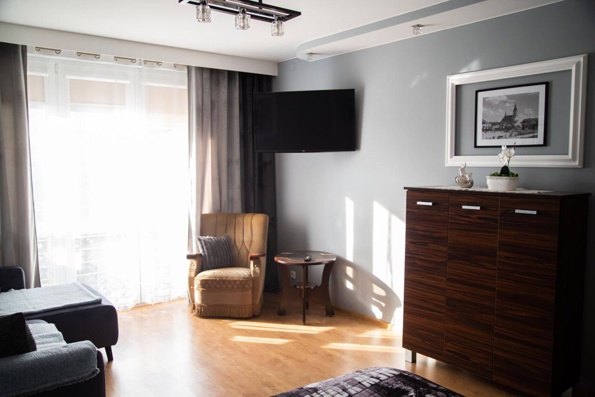 Apartament Rynek 10 Ostrowiec Swietokrzyski Bagian luar foto