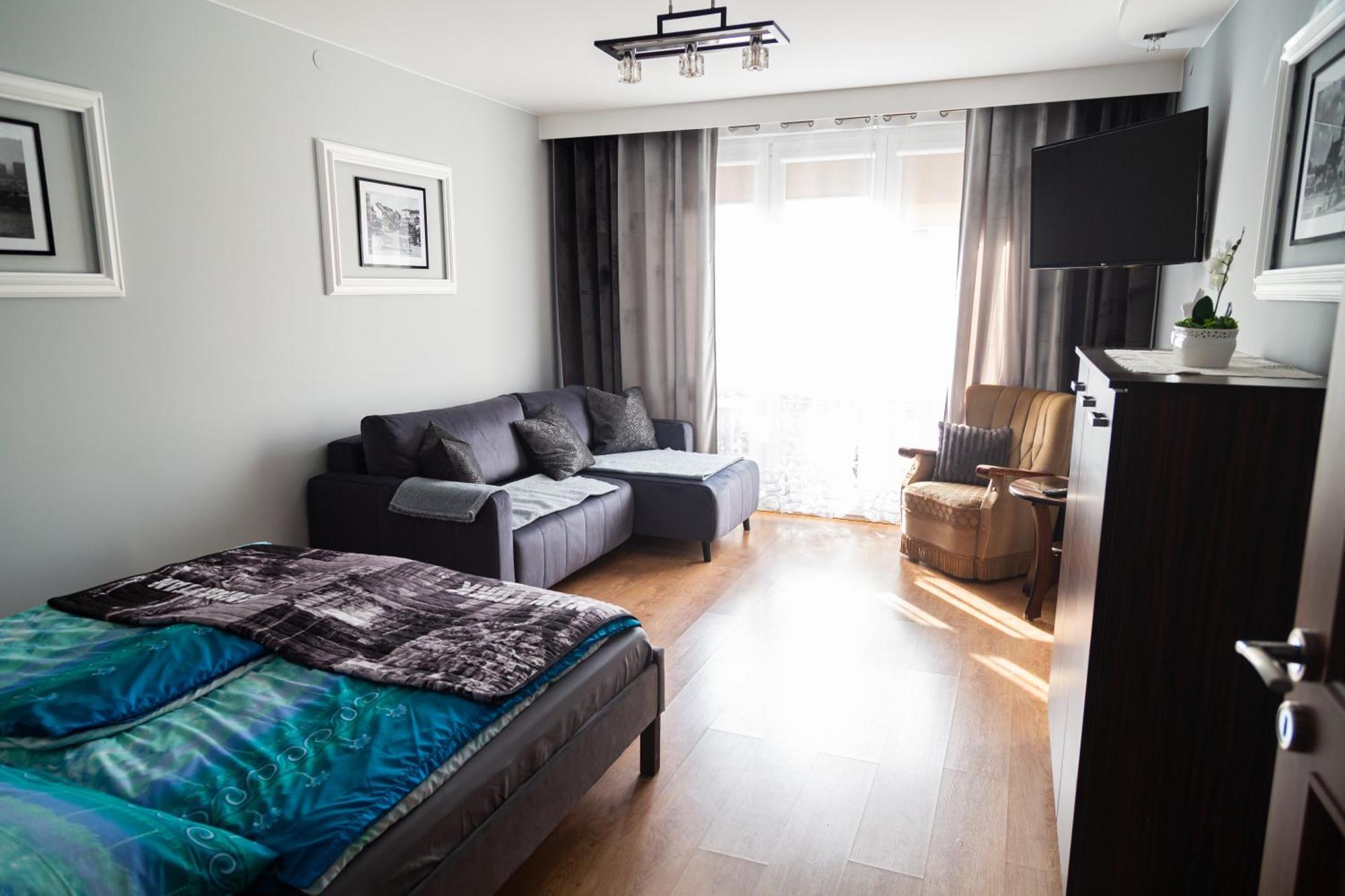 Apartament Rynek 10 Ostrowiec Swietokrzyski Bagian luar foto