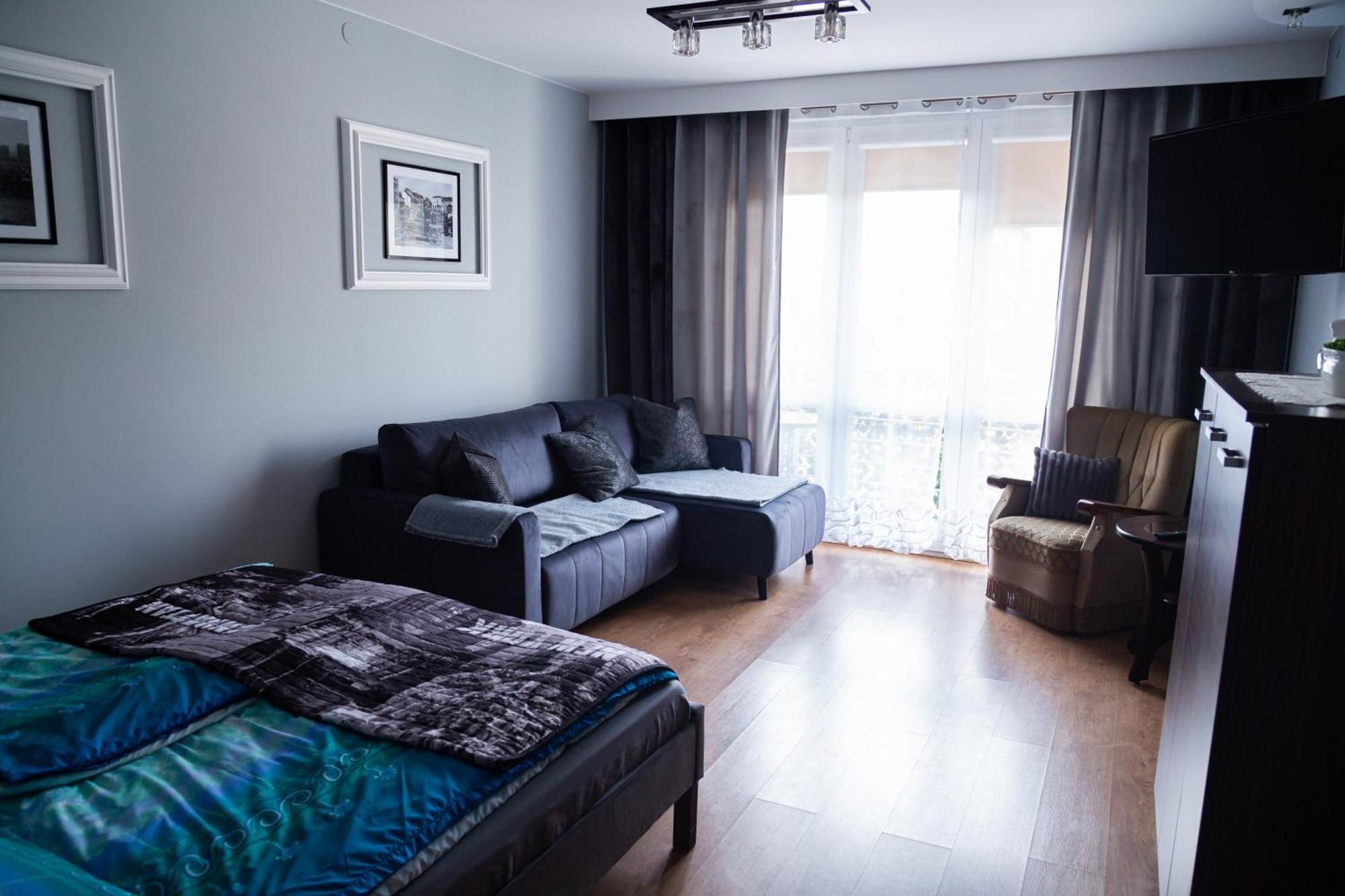 Apartament Rynek 10 Ostrowiec Swietokrzyski Bagian luar foto